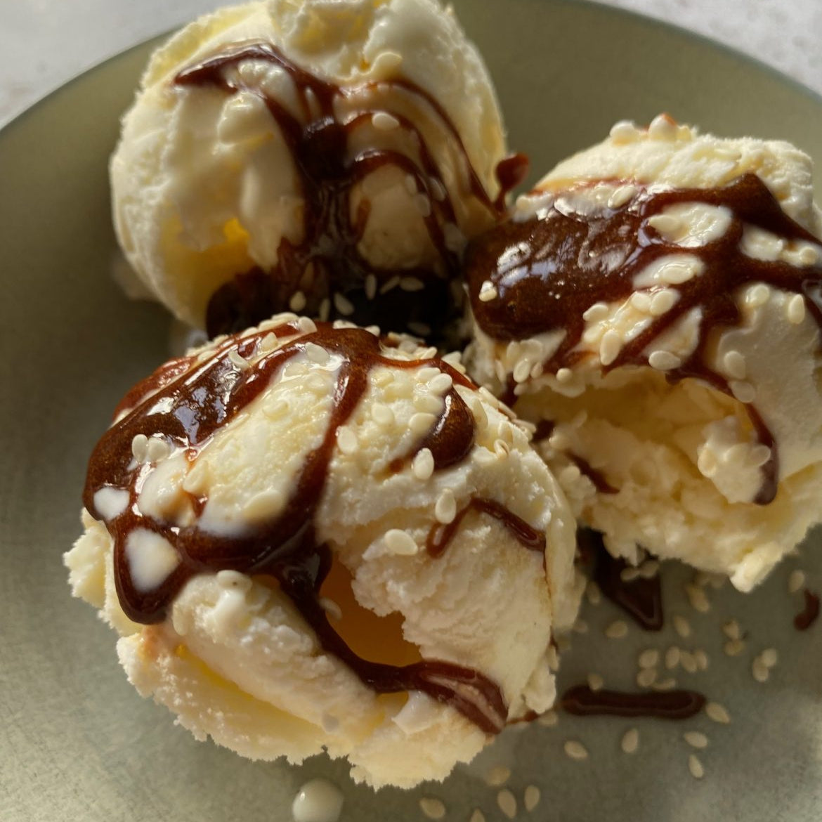 Soy sauce drizzle & ice cream